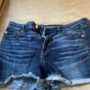 American Eagle Shorts size 14